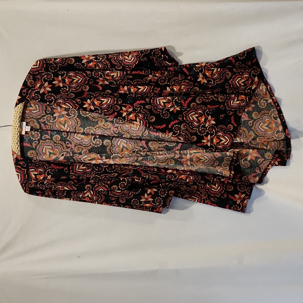 Lularoe size medium printed 3/4 length cover-up